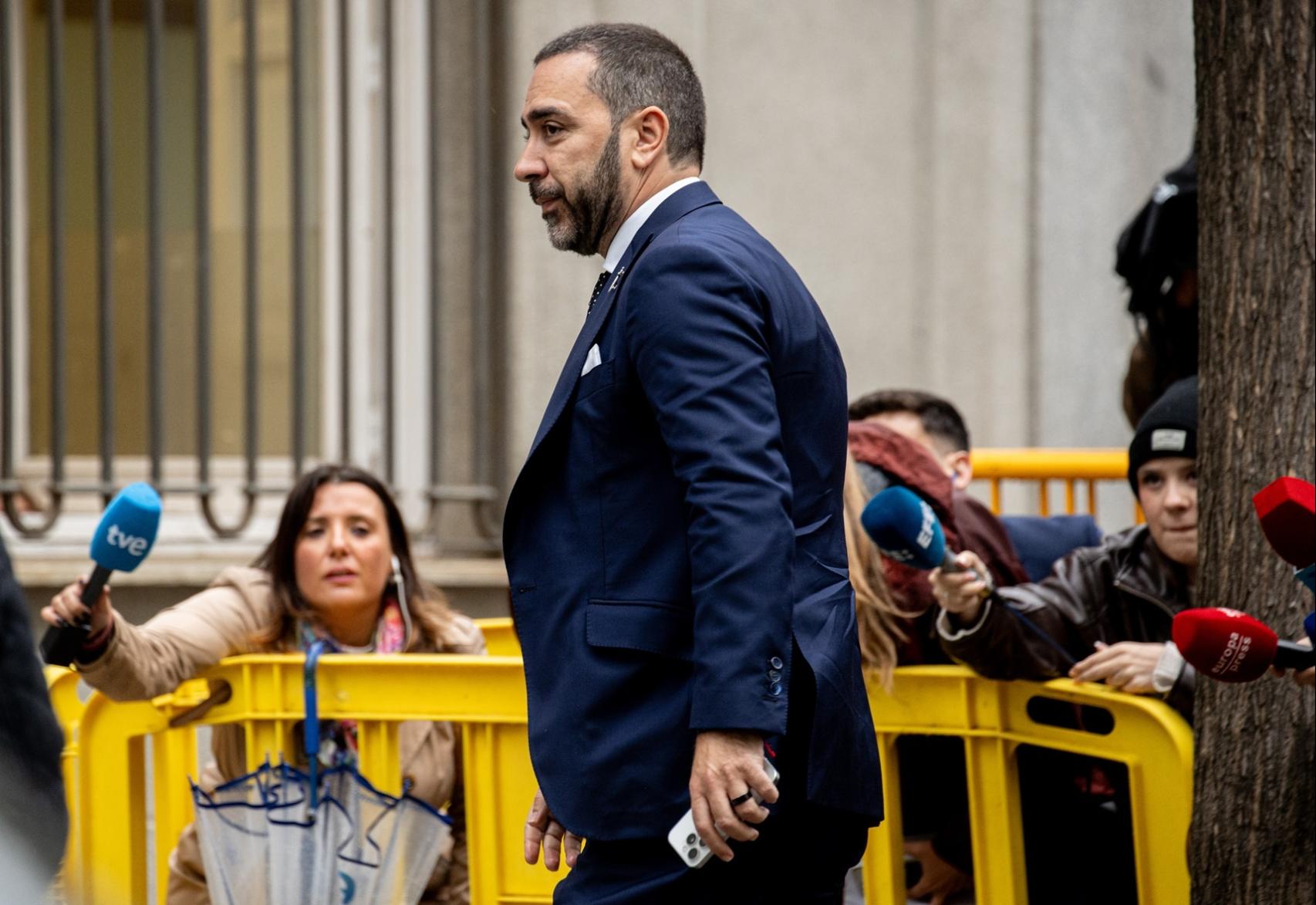 Aldama, el mejor testigo de cargo, asume su papel de 'nexo corruptor' y anuncia más problemas para el PSOE