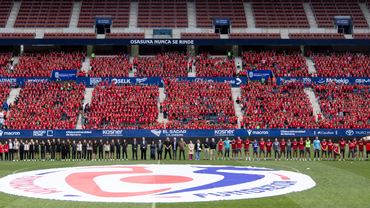 Locura en El Sadar para el entrenamiento de Osasuna: ¡4.800 niños!