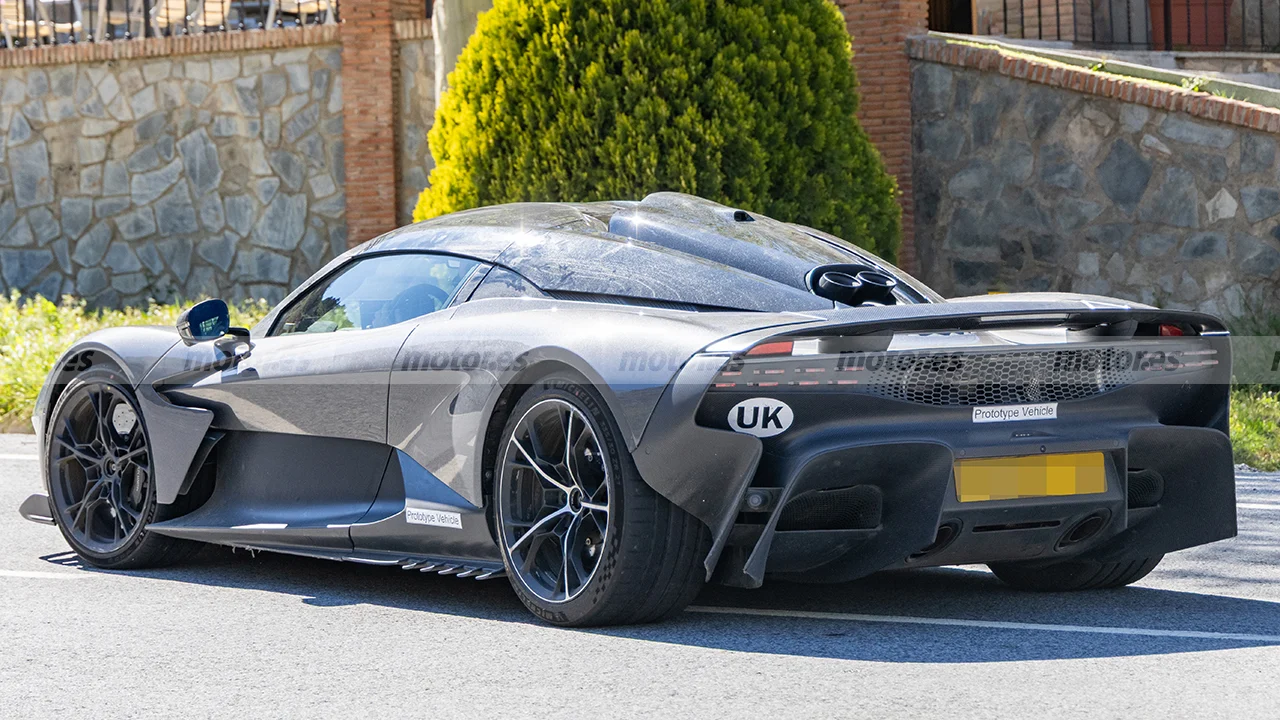 Aston Martin ya prepara un Valhalla mejorado para darle donde más presume el Mercedes-AMG ONE