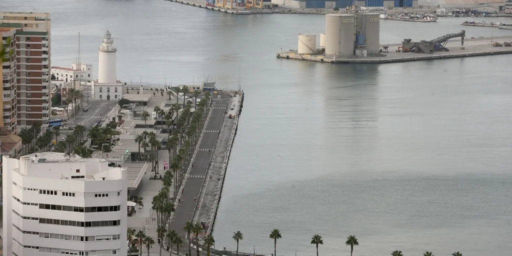 La Farola de Málaga será un nuevo espacio cultural sobre el puerto y el mar