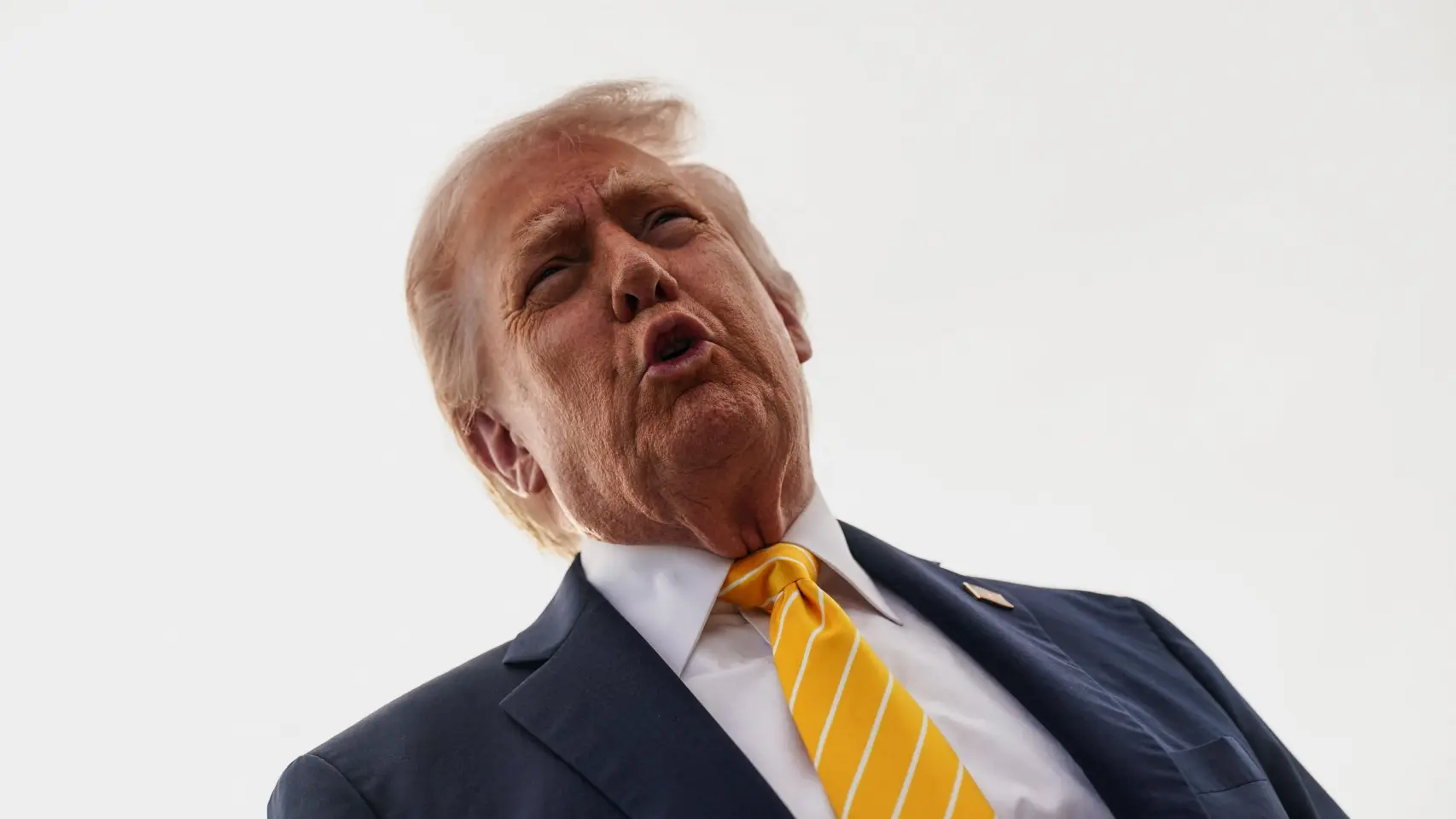 Donald Trump advierte a Europa con la retirada de tropas de Alemania: "Serán mucho más de 5.000 soldados"