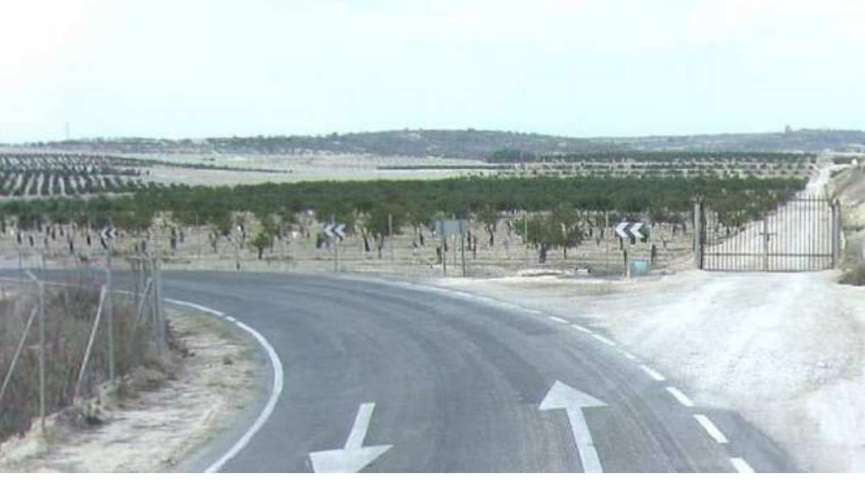 Muere un joven de 18 años y otro hombre de 56 al colisionar sus motos en Alicante