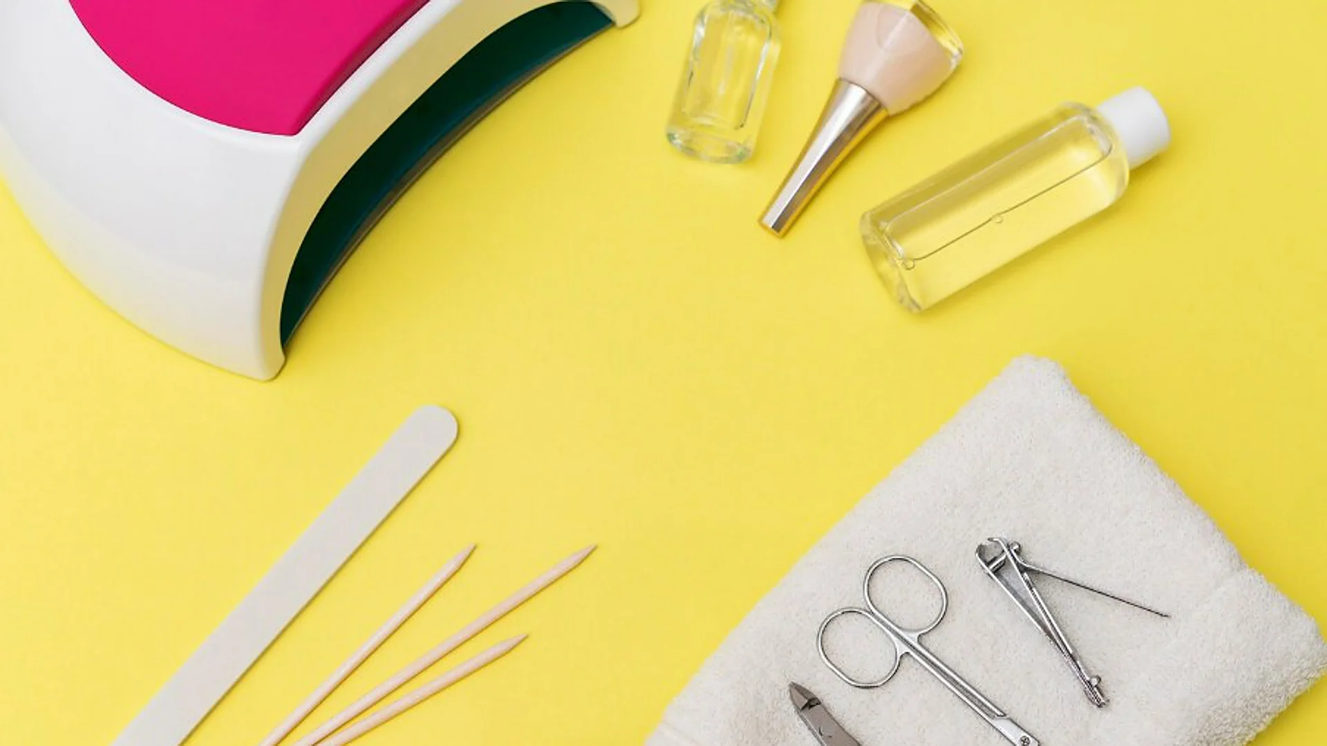 Los mejores kits de uñas semipermanentes para hacerte una manicura profesional en casa