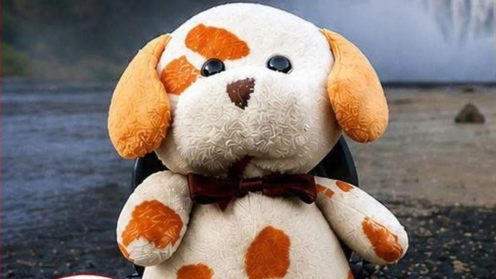 Una familia italiana ofrece 200€ para recuperar un peluche robado en Sevilla que pertenecía a su hijo fallecido