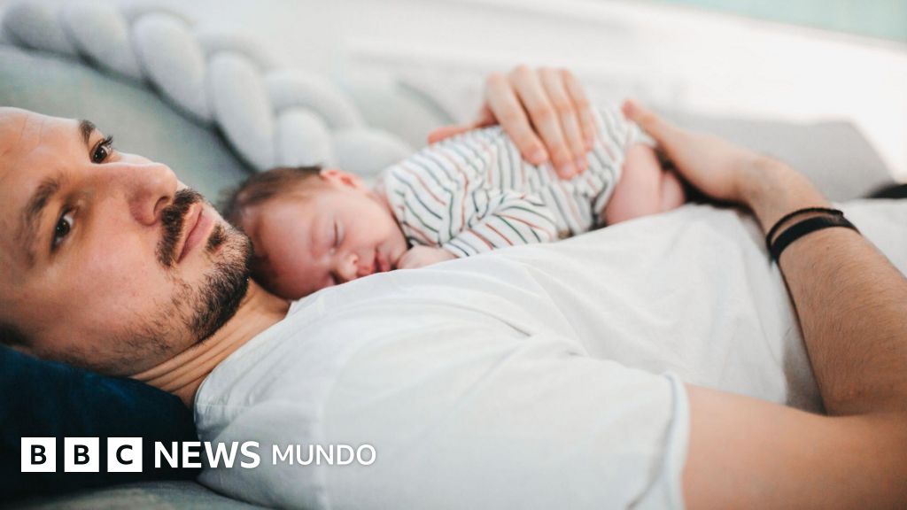 El extraño síndrome que hace a los padres sentirse embarazados