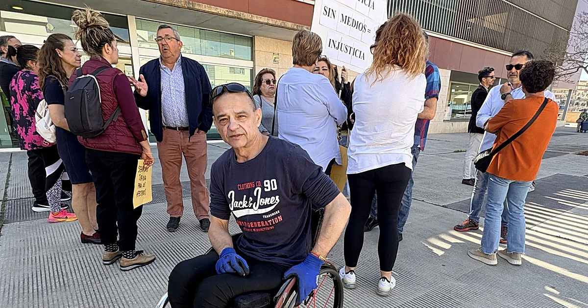 El grito de un afectado por Paco 'el Bueno' en Vélez-Málaga: «Estoy a punto de que me quiten mi casa»