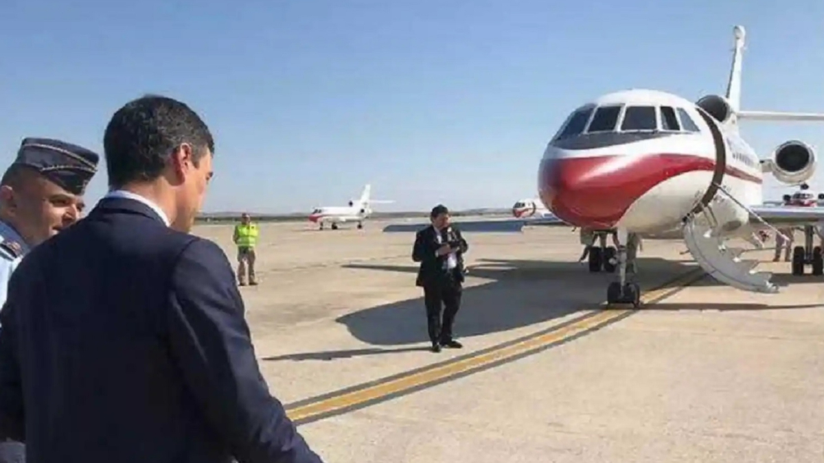 Pedro Sánchez sufre un aterrizaje de emergencia