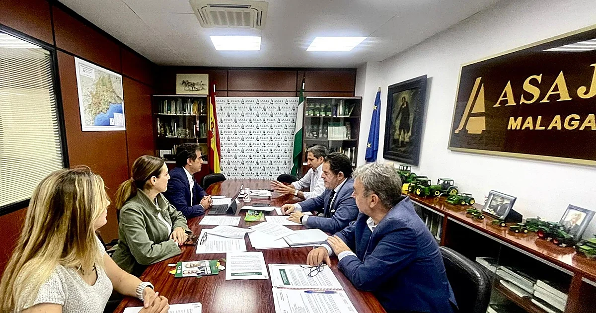 Vox acusa al PP en la Junta de «abandonar al campo» y de no llevar a cabo infraestructuras hidráulicas en Málaga