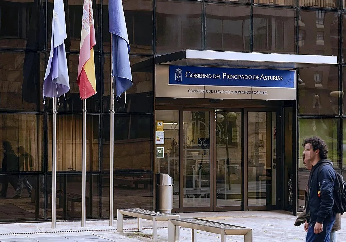 La Policía busca por todo el país a la menor sustraída por sus padres en Oviedo