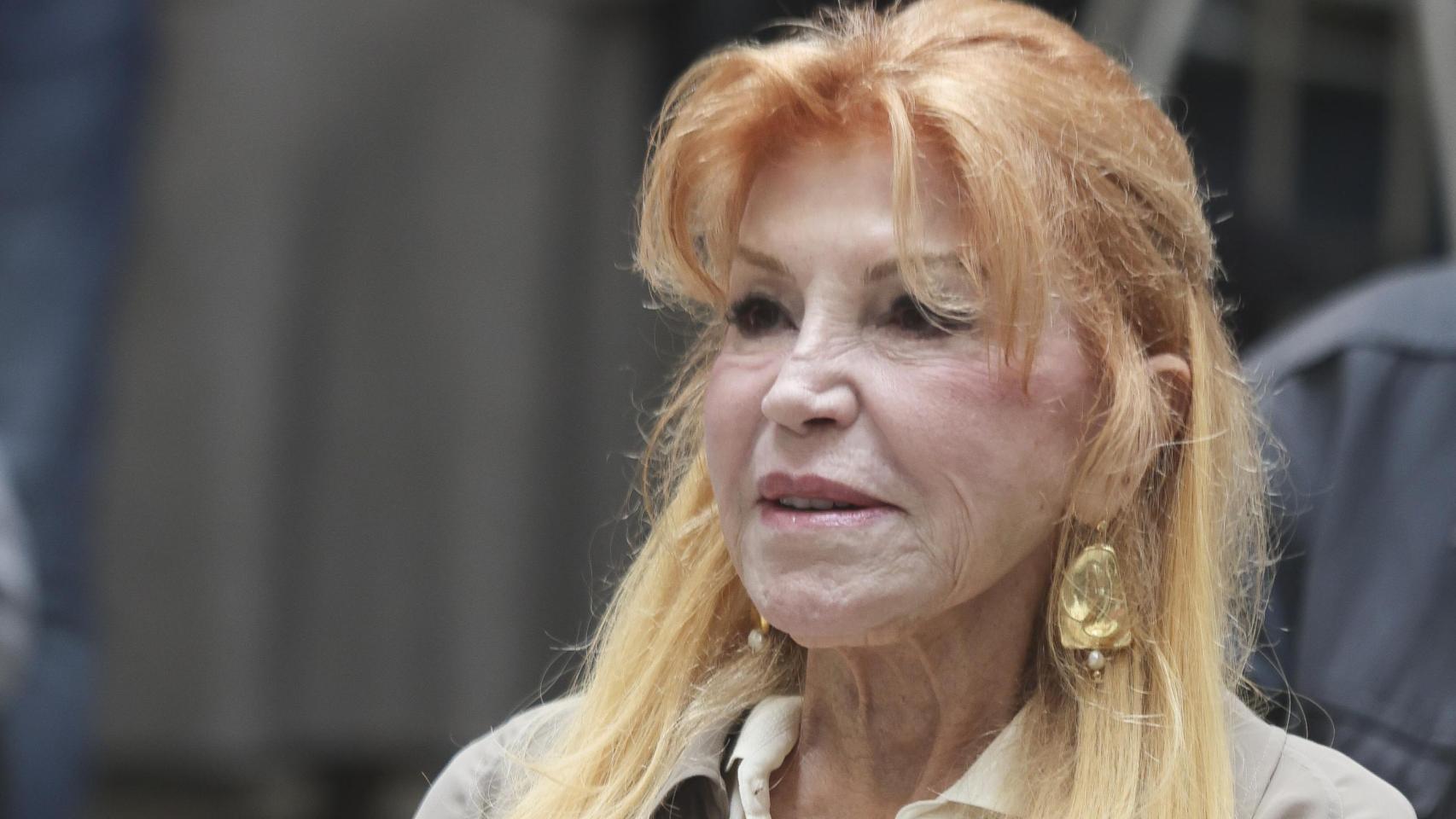 Preocupación por el estado de salud de la baronesa Thyssen tras su ingreso en un hospital: sus hijos no se separan de ella
