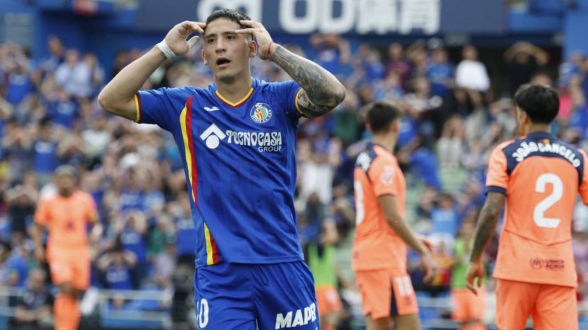 Satriano sufre una contusión en su rodilla