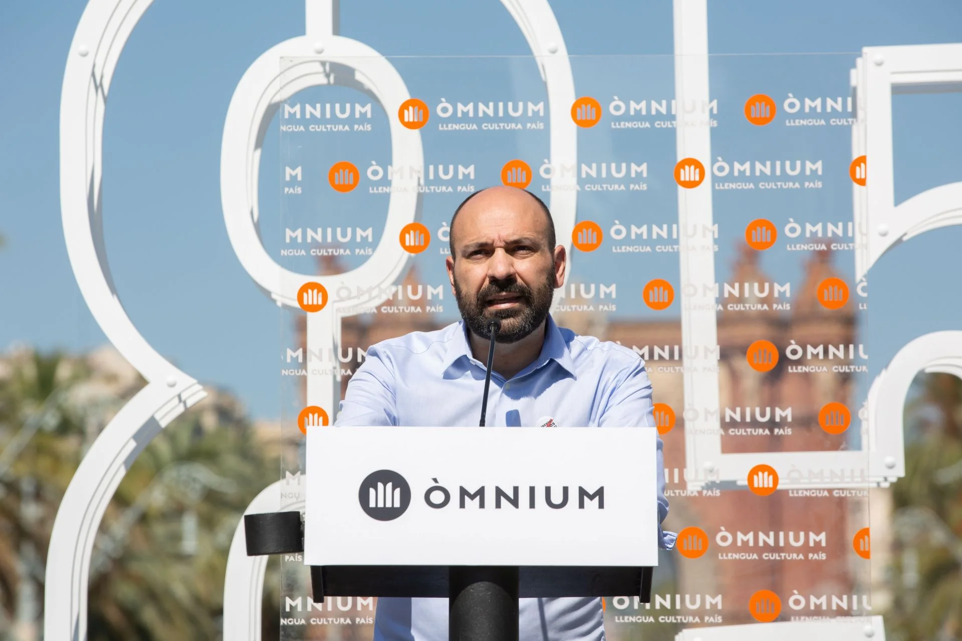 La Audiencia de Barcelona ordena reabrir la causa por presunto espionaje a Òmnium con Pegasus