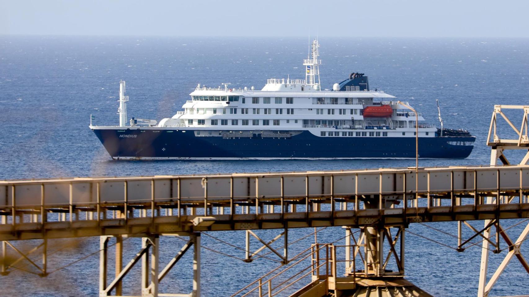 Hantavirus, última hora del crucero MV Hondius, en directo | Sanidad anuncia que los 14 españoles del crucero infectado con hantavirus serán trasladados a Madrid en un avión militar