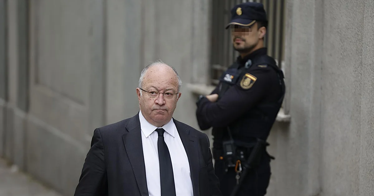 La acusación popular carga contra Ábalos: «Es una organización criminal que se aprovecha del poder político para sacar beneficio»