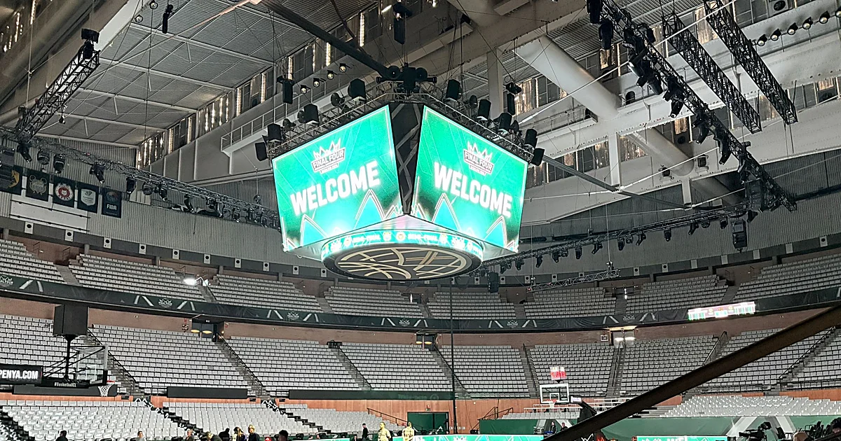 Todos pendientes del videomarcador para la Final Four