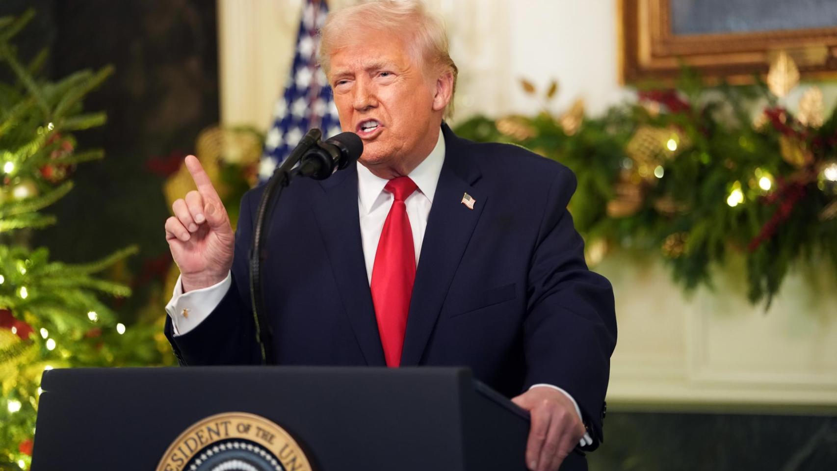 Trump trata de frenar la caída de su popularidad culpando a Biden y al Partido Demócrata del mal estado de la economía