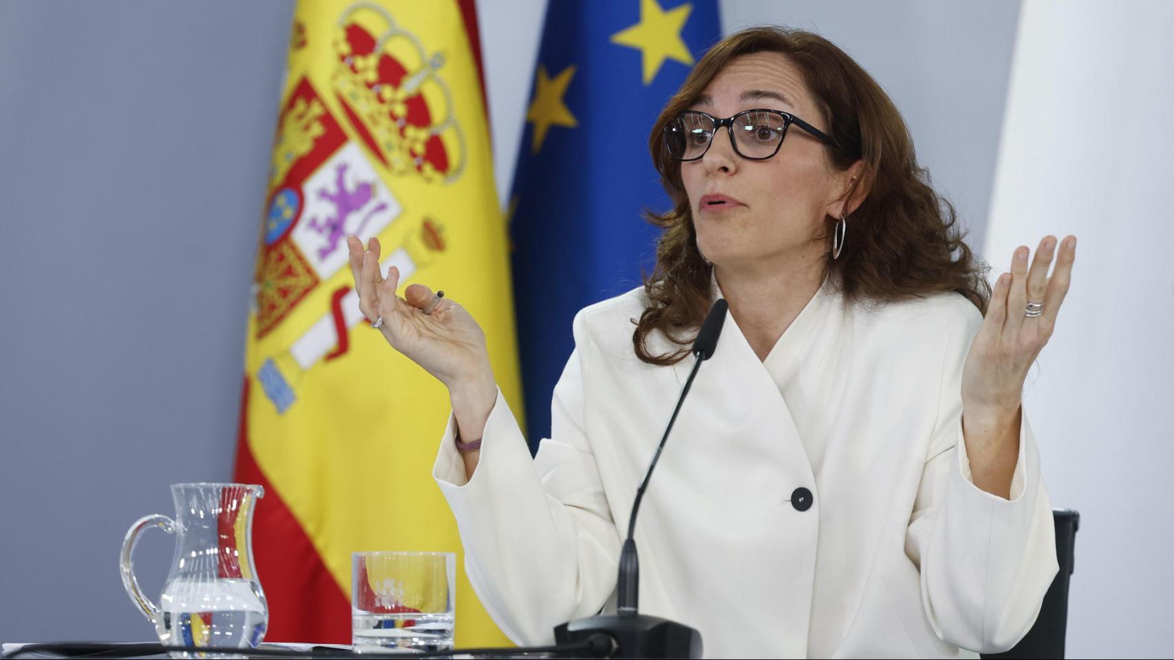 Mónica García corrige a Robles sobre la cuarentena: "Tengo los recursos legales para proteger a la población" del hantavirus