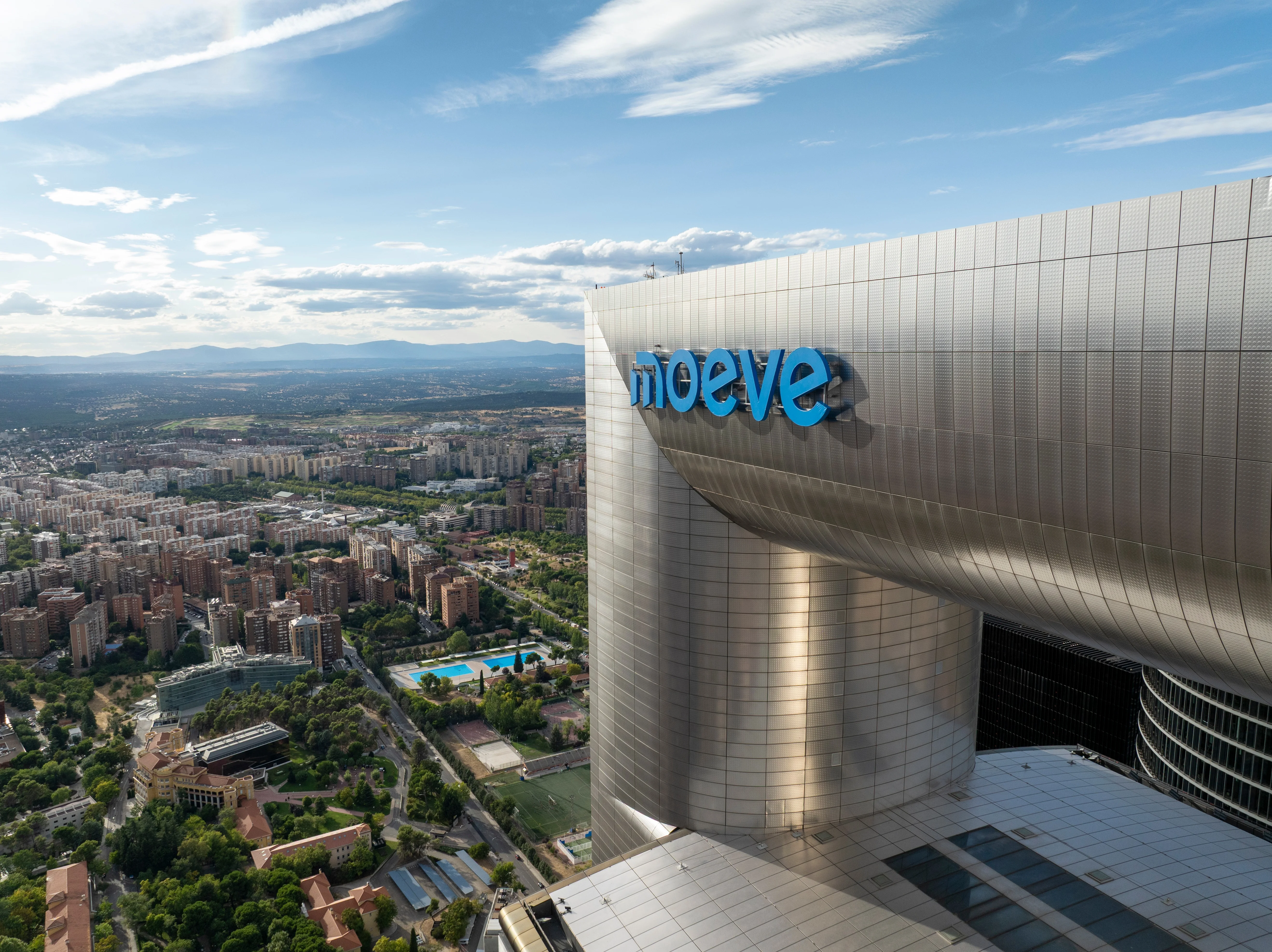 Moeve gana 147 millones en el primer trimestre del año y acelera su transición verde en España