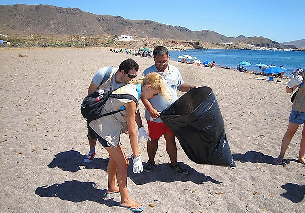 Call for volunteers to clean up Almeria province's Cabo de Gata