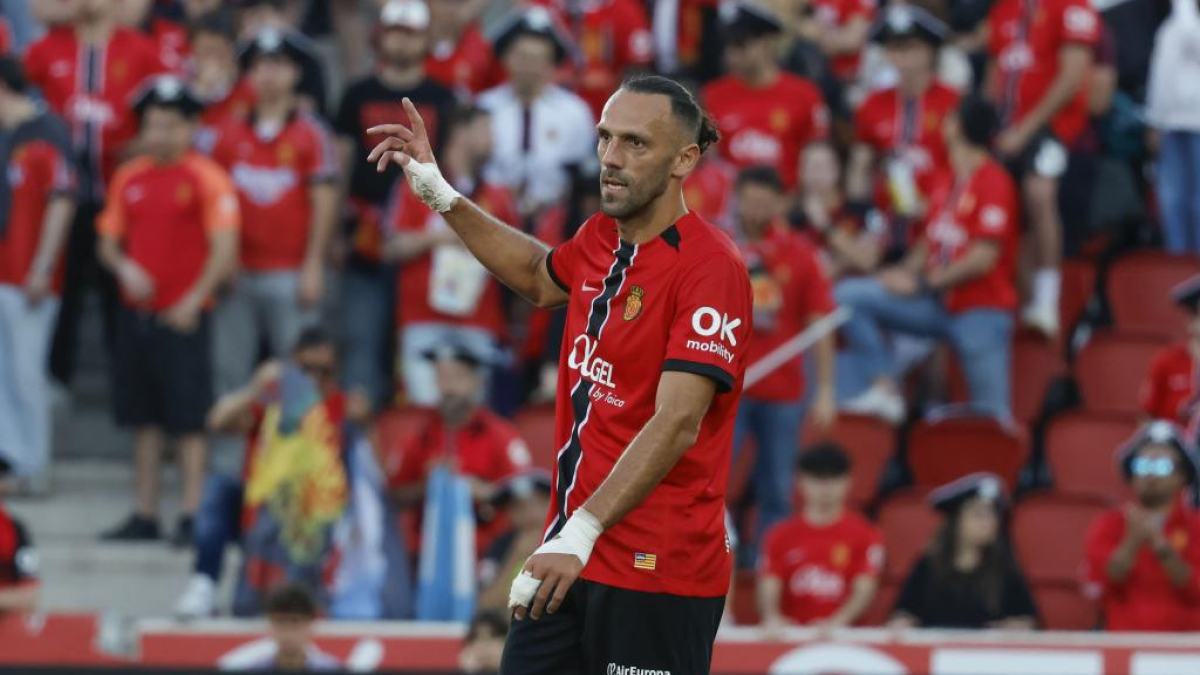 Cuando un 'pichichi' no basta: los otros 'casos Muriqi' que descendieron con más de 20 goles