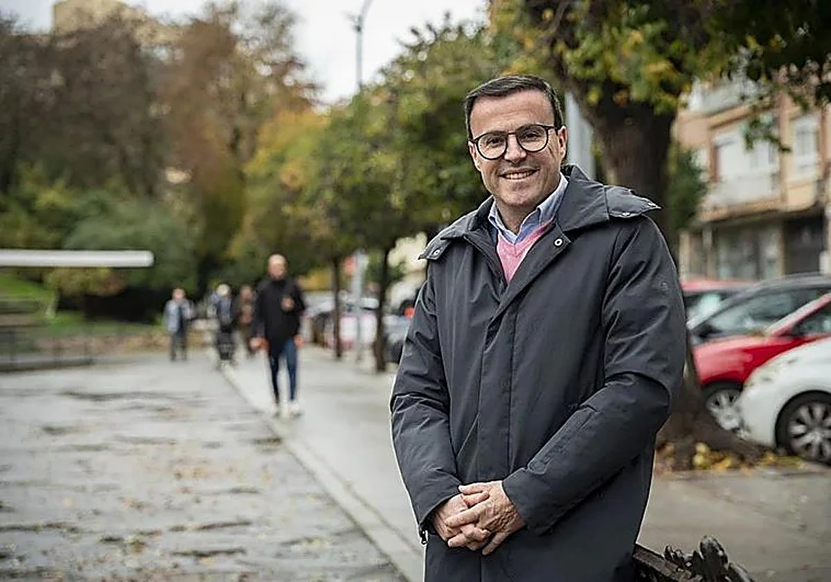 «Vamos a tener un buen resultado, claro que voy a estar al frente del PSOE»