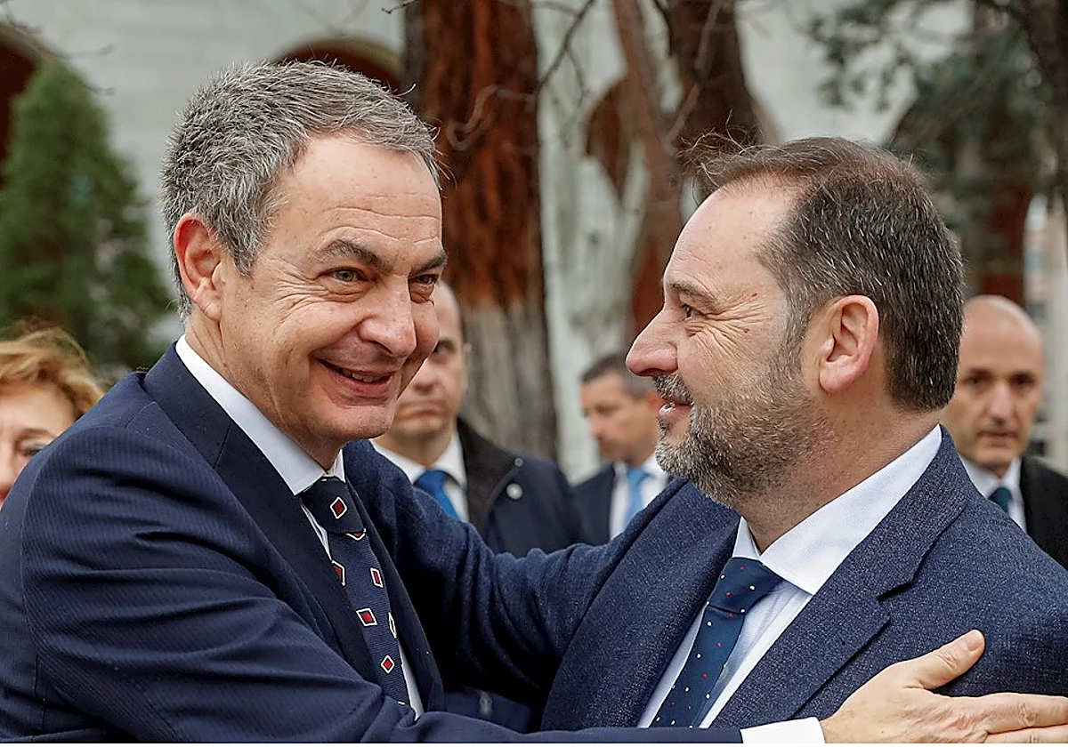 El juez sitúa a Zapatero como líder de una estructura criminal «jerarquizada» y le acusa de cobrar dos millones en mordidas