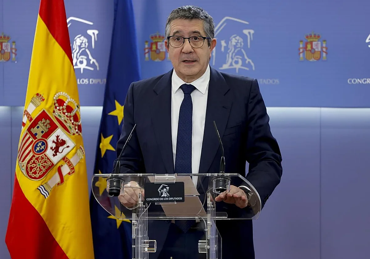 Patxi López sale en defensa de Zapatero: «Creemos de verdad en su inocencia»