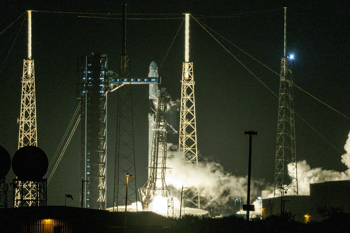 La OPV de SpaceX insufla aire a la 'burbuja del genio' de Silicon Valley
