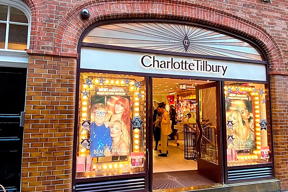 Charlotte Tilbury complica las negociaciones entre Puig y Estée Lauder