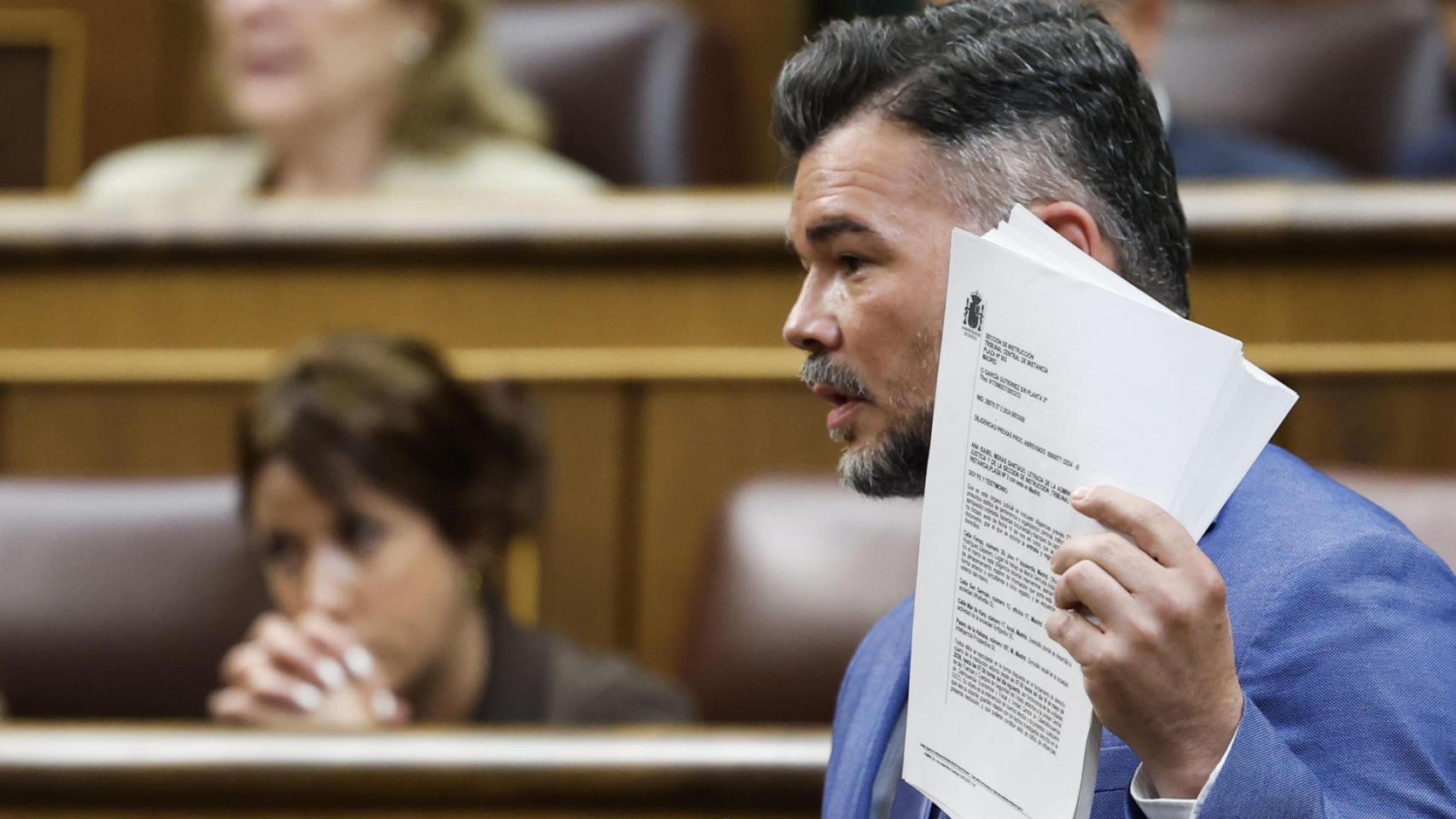 Rufián esgrime ante Sánchez el auto de imputación de Zapatero y exige respuestas: "Si esto es verdad, es una mierda"