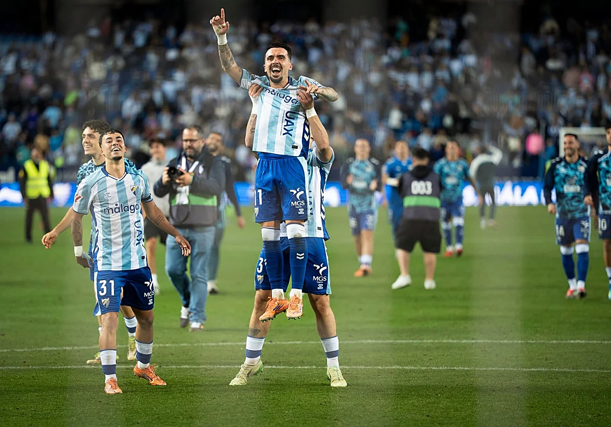 Larrubia y Joaquín: la gestión clave de las tarjetas antes de unos previsibles 'play-off'