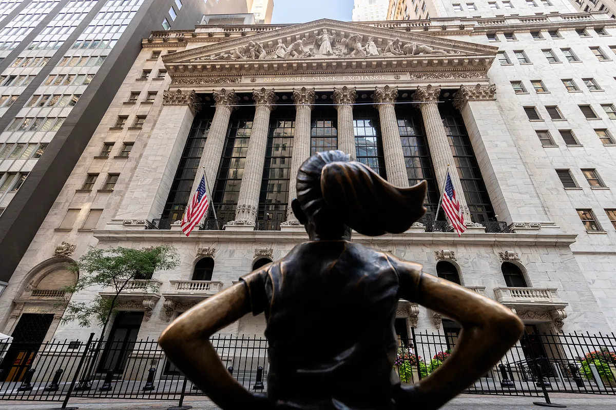 Los inversores en Bolsa tienen muchas esperanzas y poco efectivo