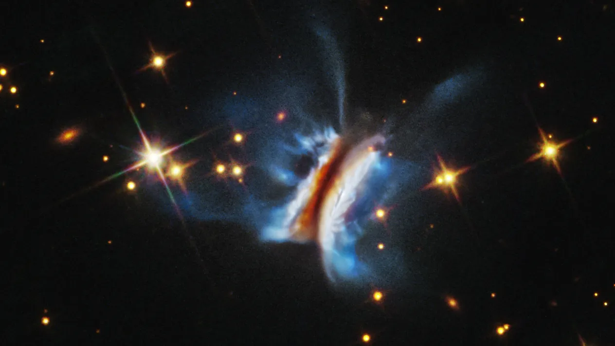 El Hubble observó un disco protoplanetario tan inmenso que desafía lo que creíamos posible