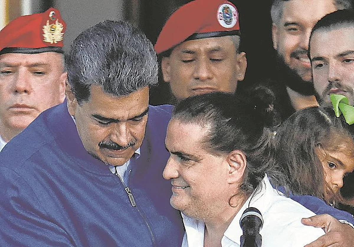 La imputación pone a Zapatero en el punto de mira de EE UU por su vínculo con el testaferro de Maduro