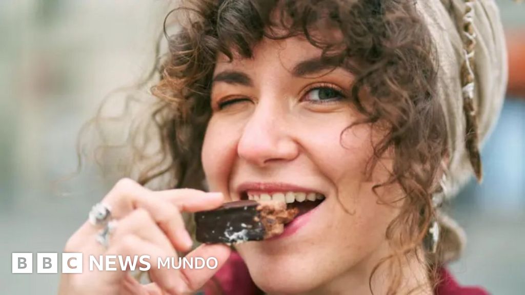 Cómo masticar bien los alimentos puede mejorar la actividad cerebral