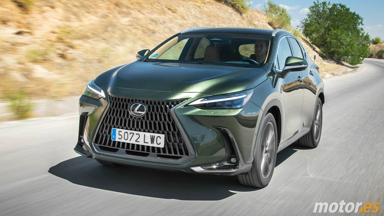 El Lexus NX es el SUV híbrido indestructible anti-Mercedes GLC que, con 5.400 € de rebaja, es una compra acertada