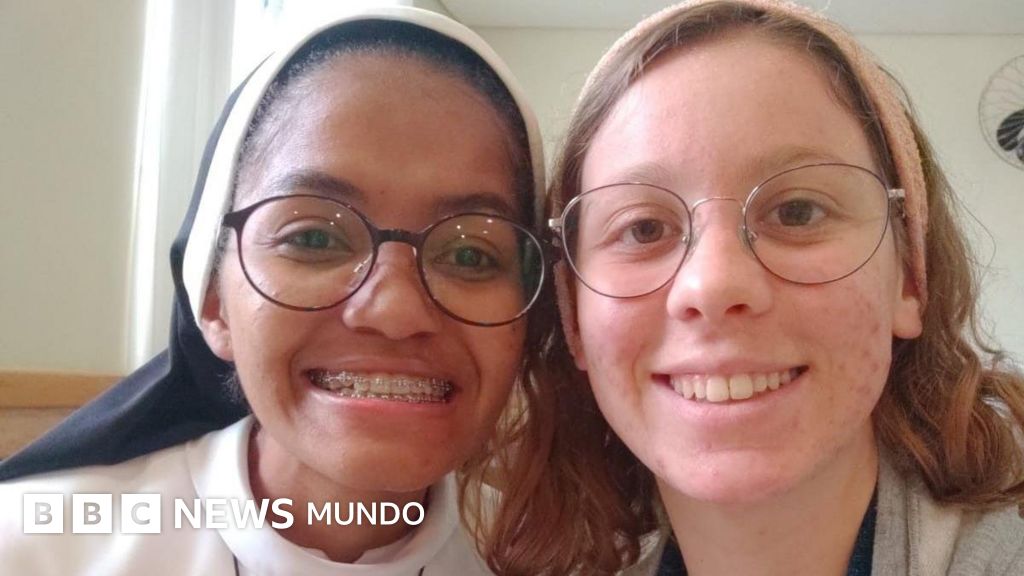 La historia de amor de las dos jóvenes que iban a ser monjas y acabaron casándose: "Dios fue nuestro Cupido"
