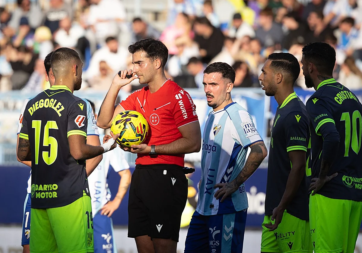 La Audiencia también archiva el caso contra el árbitro del partido del ascenso del Málaga