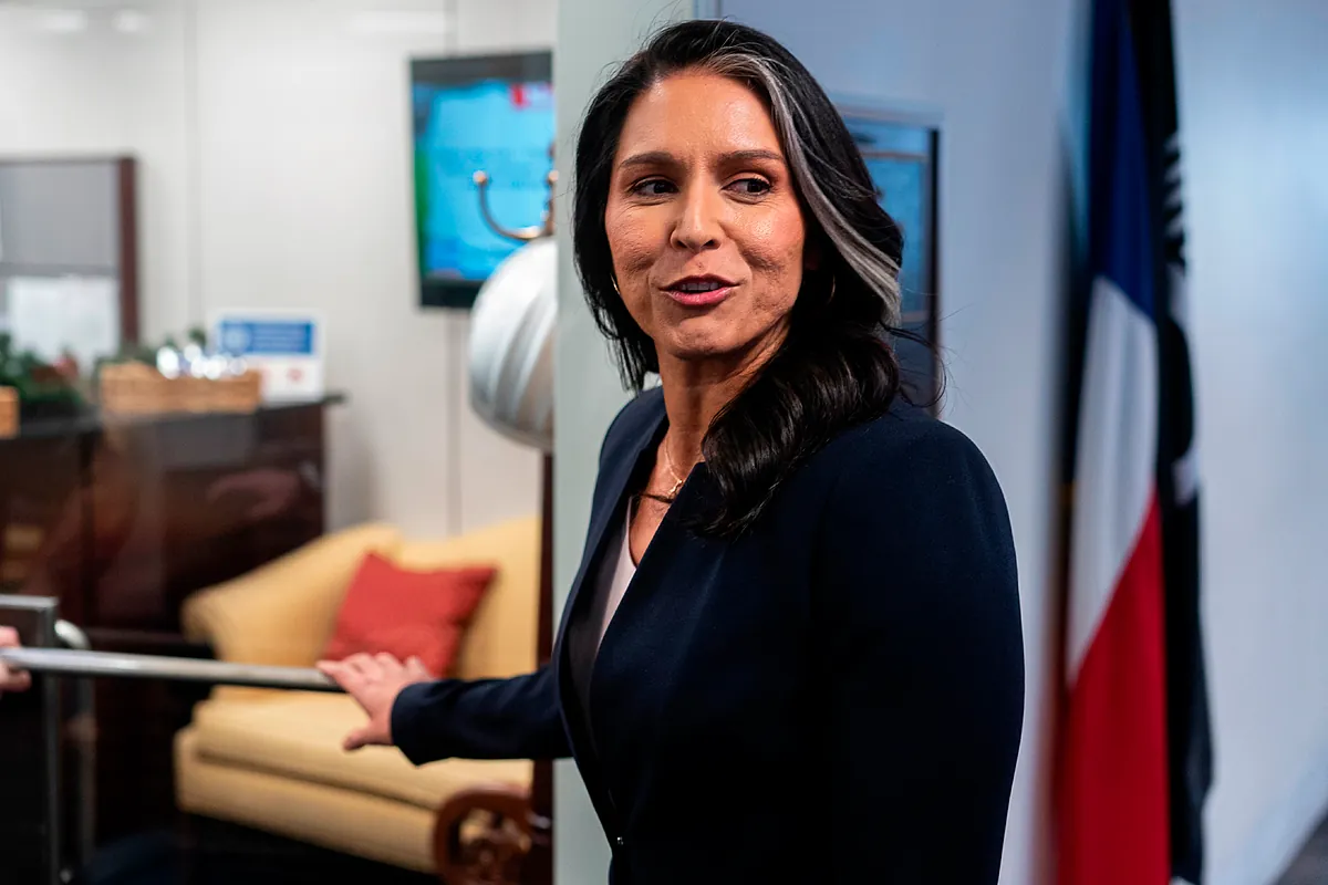 Tulsi Gabbard dimite como directora de Inteligencia Nacional del Gobierno de Trump