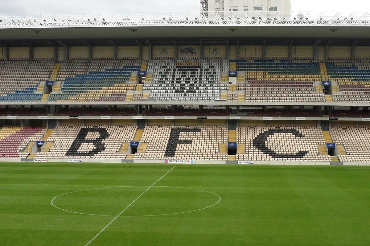 Sacyr negocia salvar al club de fútbol Boavista de Oporto