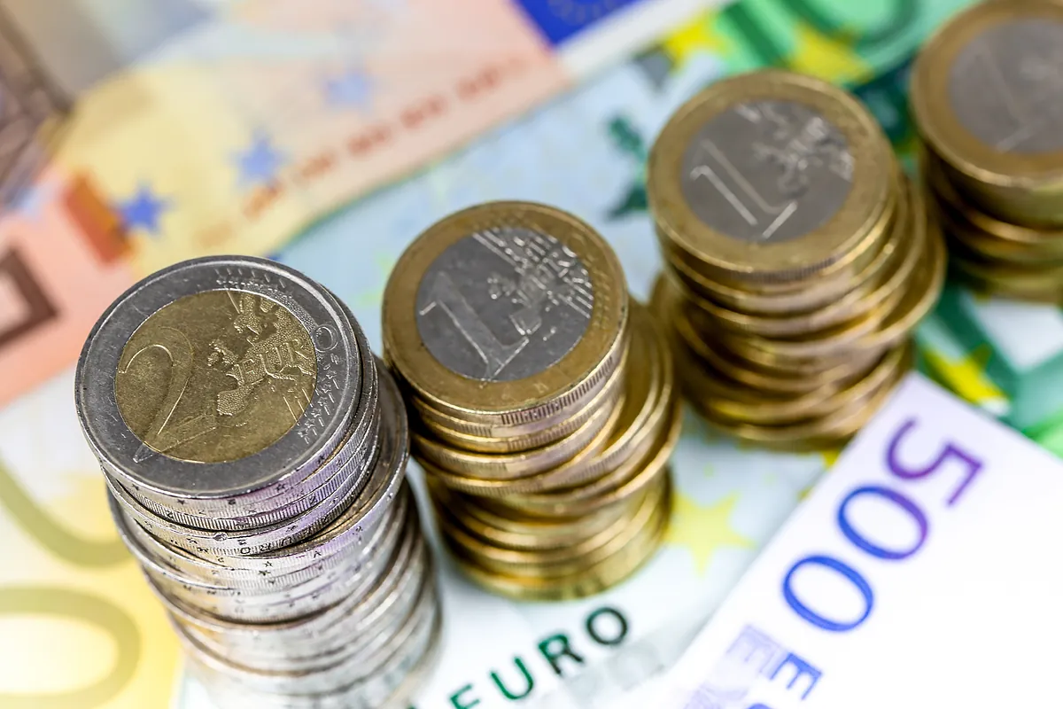 Renta 2025: ¿cómo tributan  los premios obtenidos en sorteos o loterías?