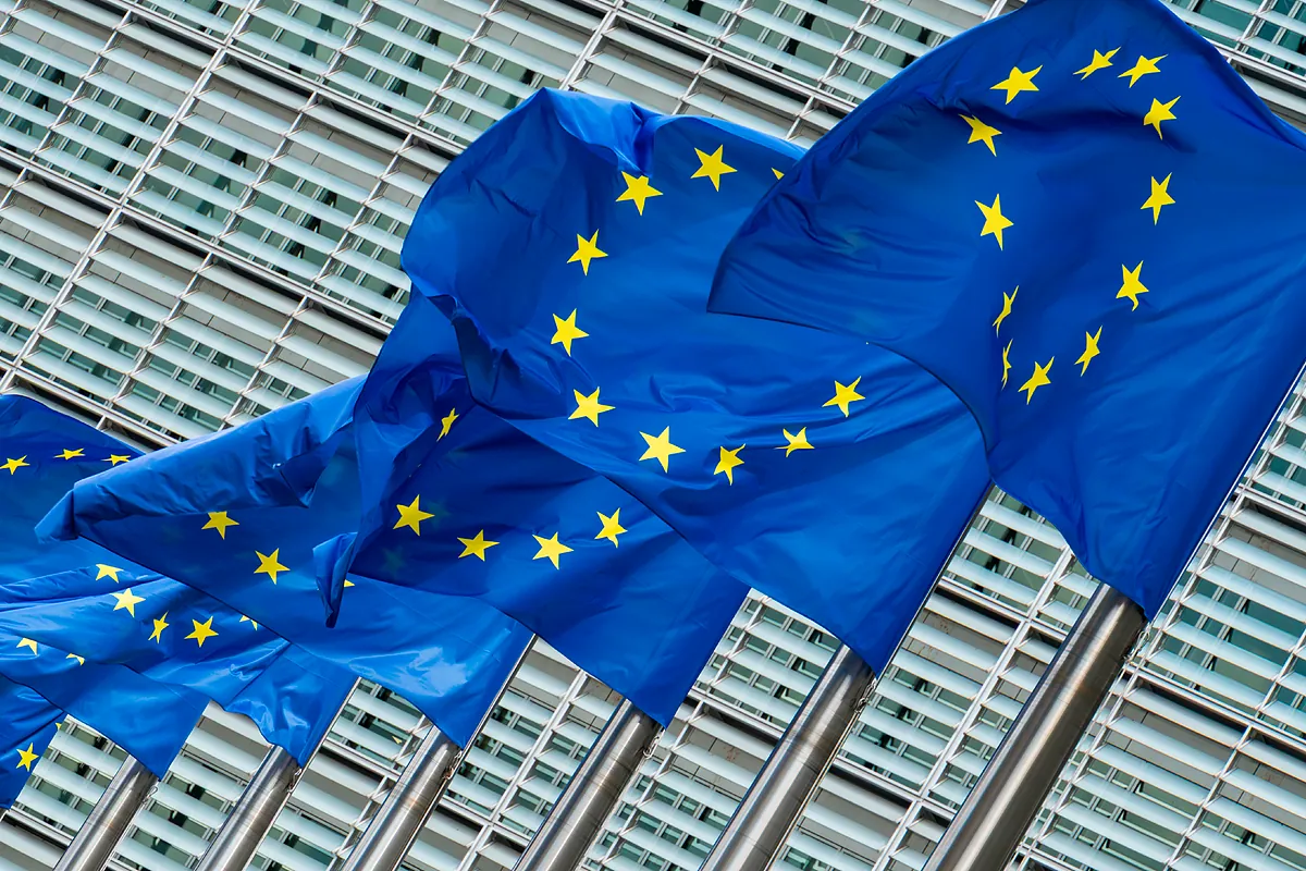 Bruselas advierte: emitir más deuda común de la UE "no sale gratis"