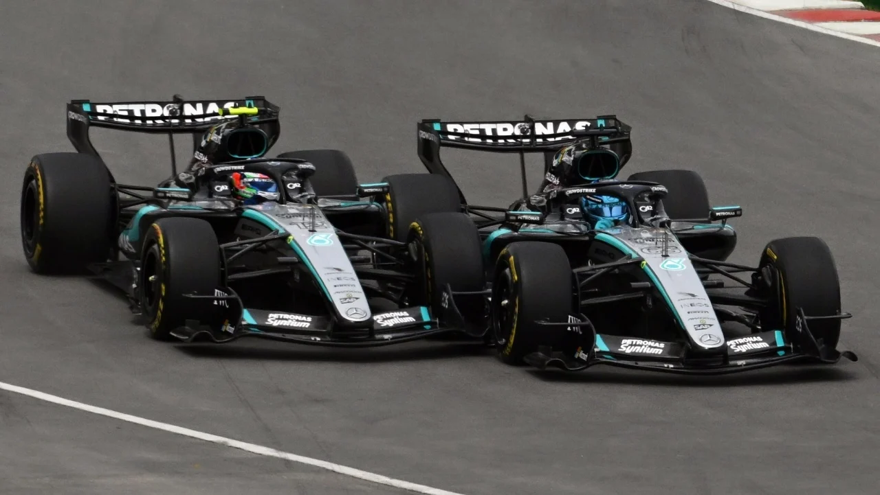 Russell cambia las reglas de la pelea por el Mundial de F1; Antonelli ya sabe a qué atenerse tras el toque de la curva 1