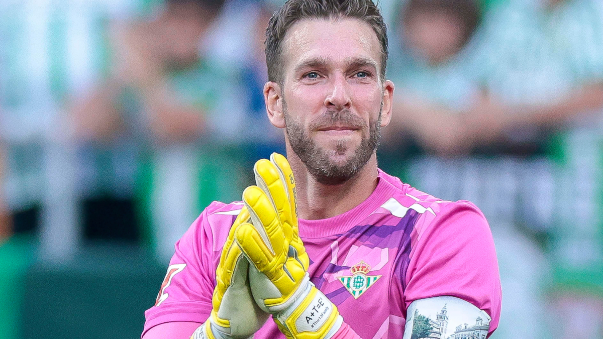 Adrián, en su despedida: "Las decisiones que parten del corazón son las adecuadas"