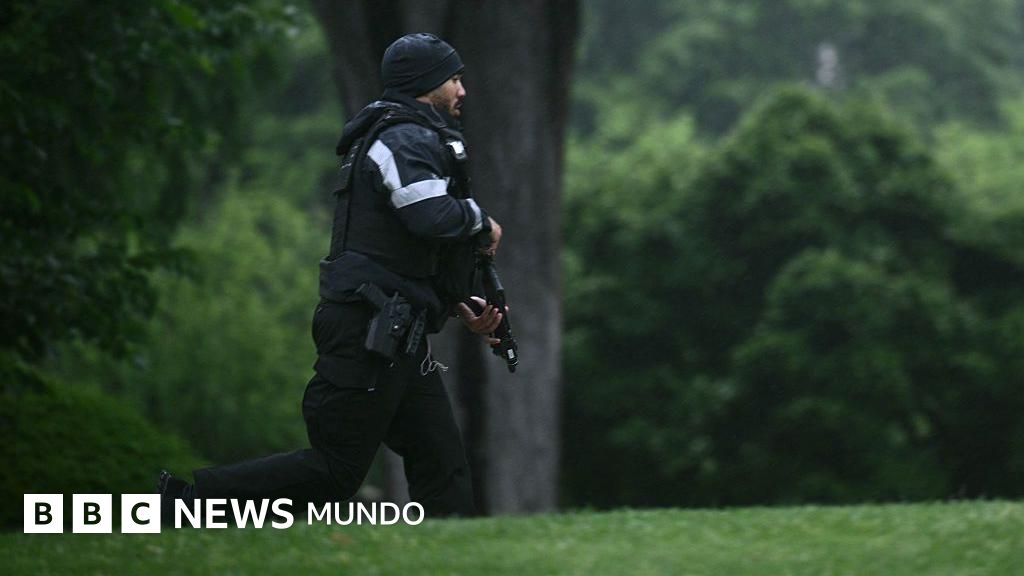 Agentes del Servicio Secreto abaten a un sospecho de un tiroteo afuera de la Casa Blanca