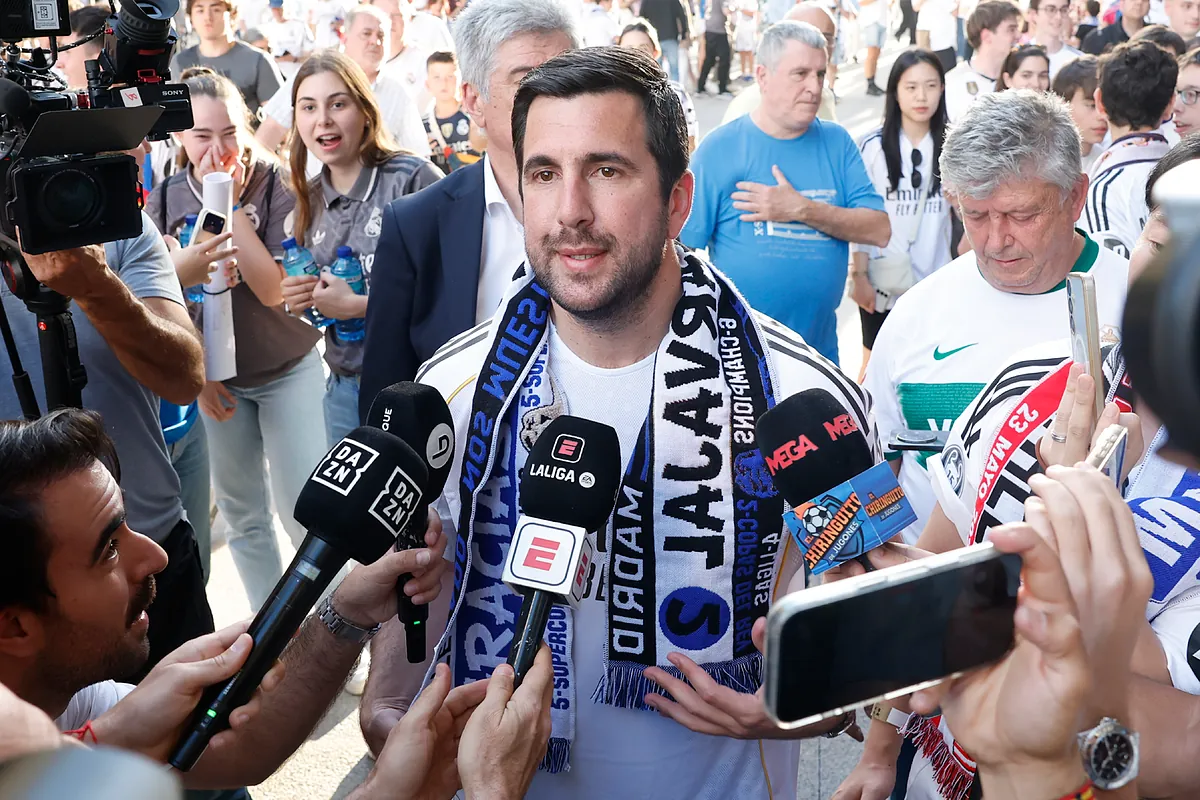 La junta electoral del Madrid aprueba la candidatura de Riquelme; empieza la campaña