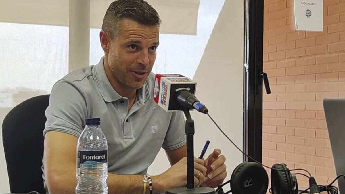 Azpilicueta: "Me habría gustado ganar algún título en España"
