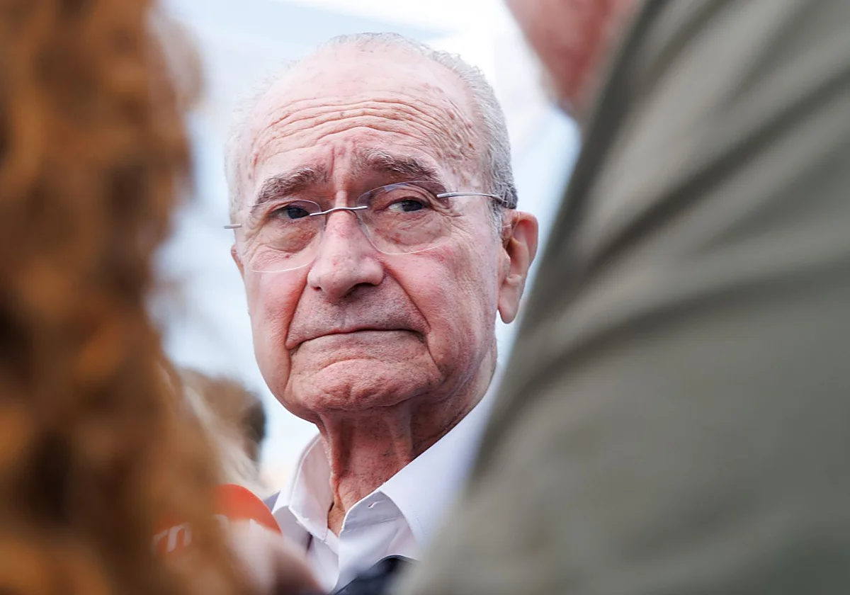 De la Torre culpa al Gobierno del colapso eléctrico que frena 13.000 viviendas en Málaga
