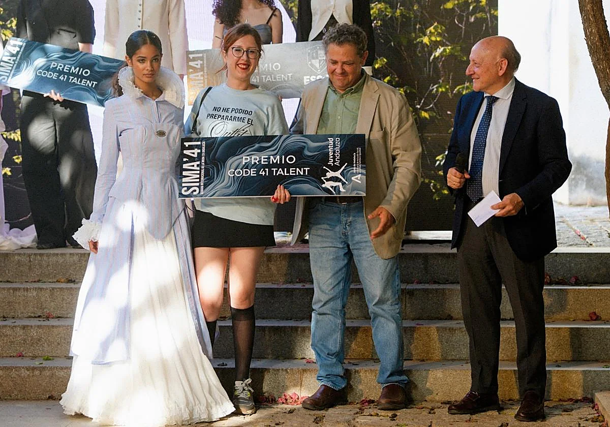 La malagueña Verónica Lagares, premiada en la Semana Internacional de la Moda de Andalucía