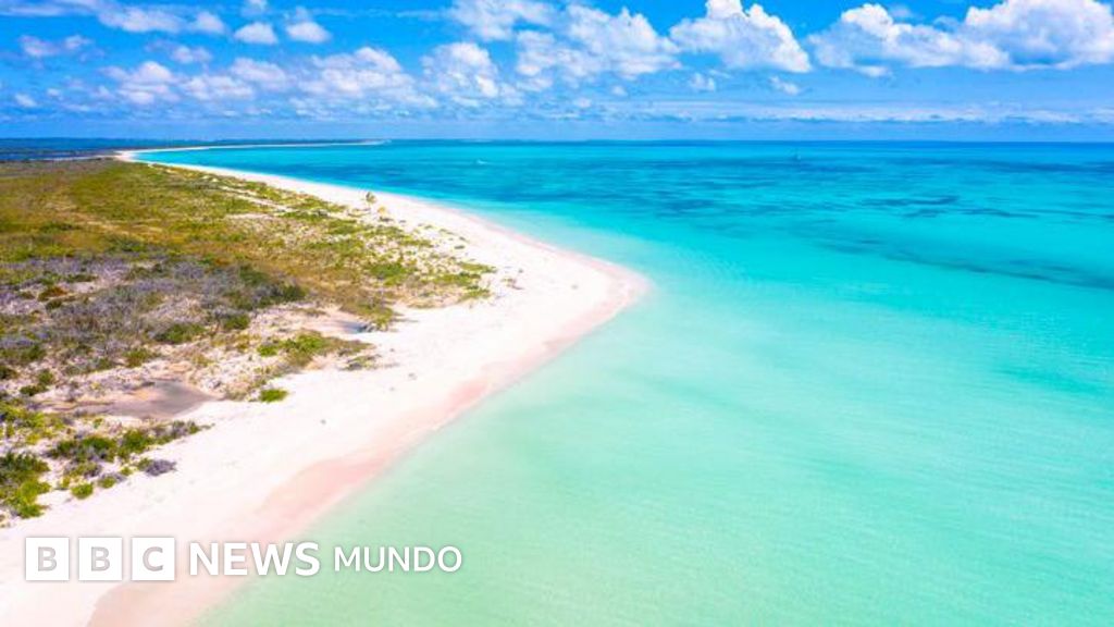 Las paradisíacas playas para turistas en el Caribe a las que los locales no pueden acceder